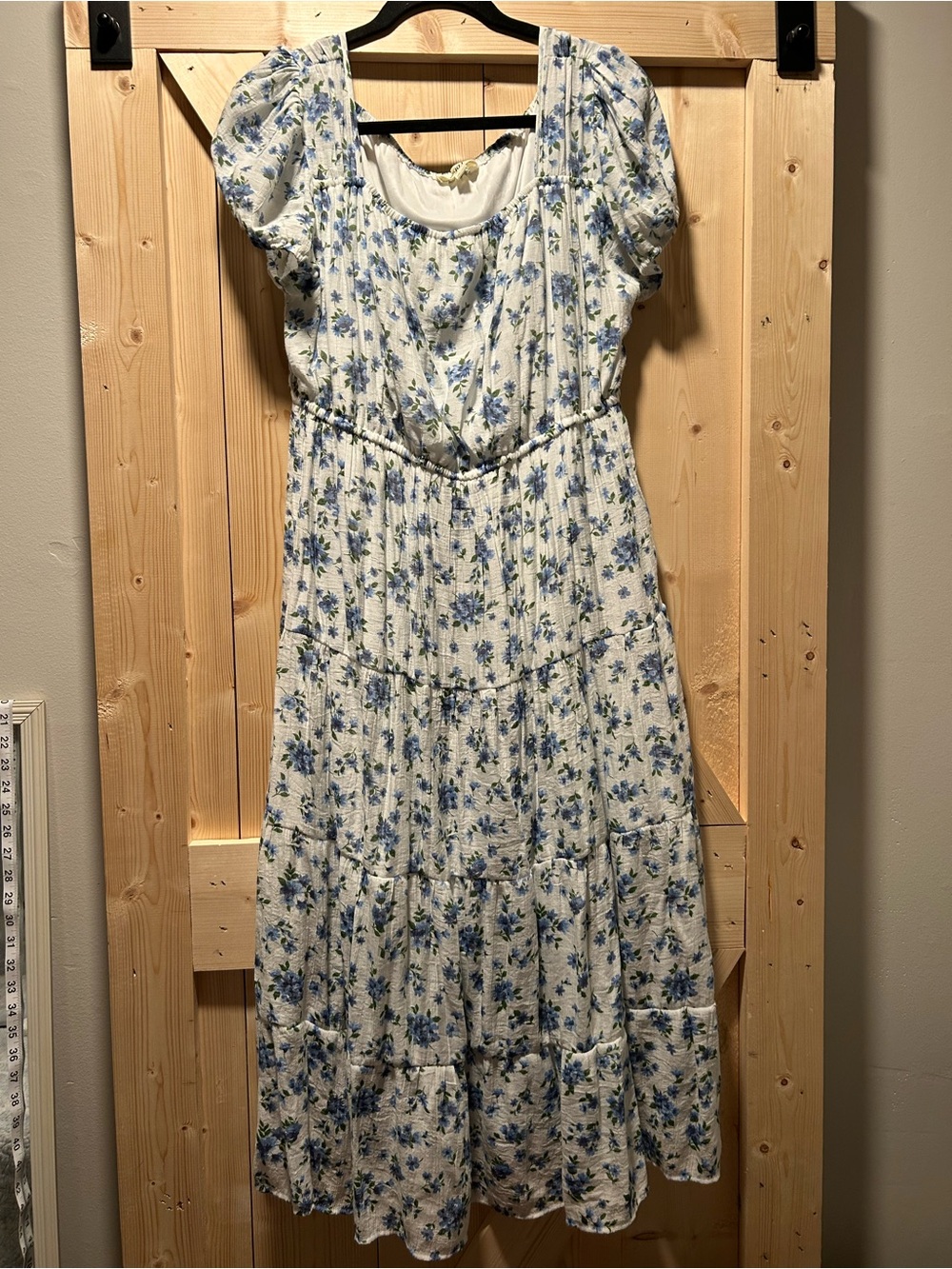White Midi Dress with Blue Floral Print and Puff Sleeves